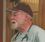Bob Rogers, DVM speaking at a clinic